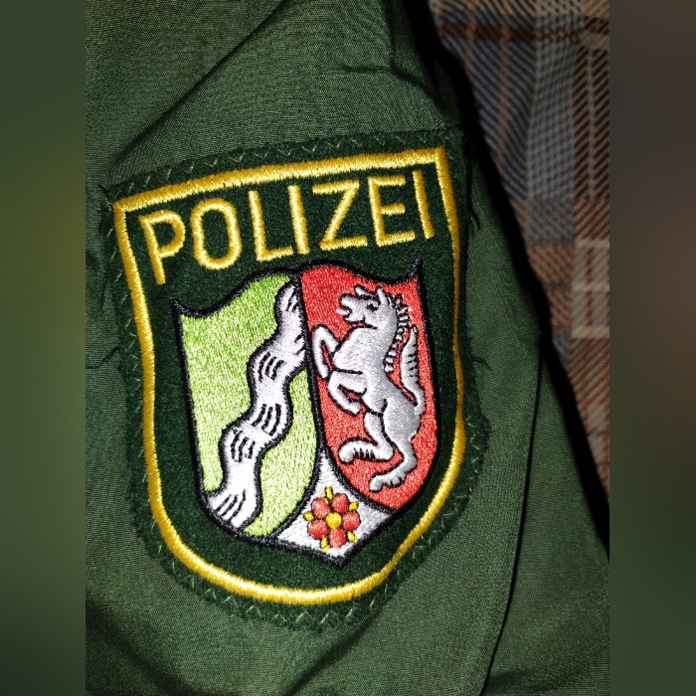 German Polizei duty parka - Picture 7 of 11